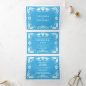 Hellblaues Papel Picado Liebesvögel Hochzeit Dreifach Gefaltete Einladung (Innenseite)
