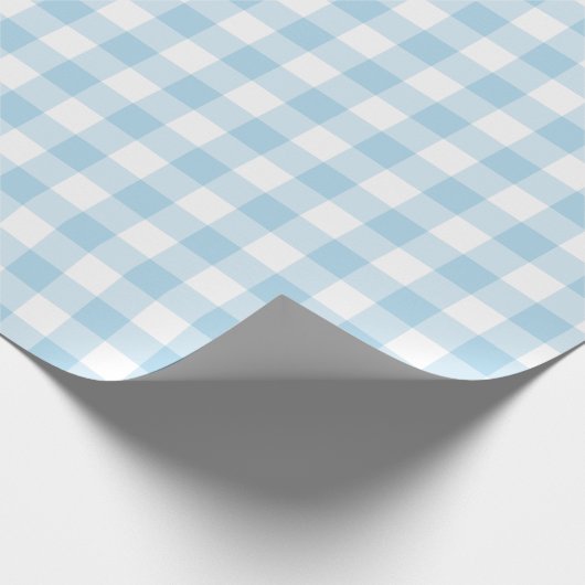 Hellblaues und weißes Gingham-Packpapier Geschenkpapier (Ecke)