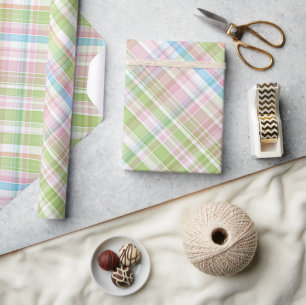 Hellblaues, weich grünes, rosa Kariertes Muster Geschenkpapier