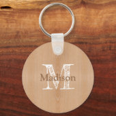 Hellbraunes Holzkorn Custom Monogram Schlüsselanhänger (Vorderseite)