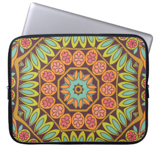Helle abstrakte Blumenschmuckdesign. Laptopschutzhülle