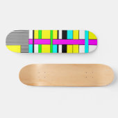 Helle abstrakte geometrische Neonmuster werfen Säu Skateboard (Horizontal)