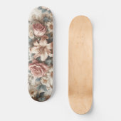 Helle antike Blumenperfektion Skateboard (Vorderseite)