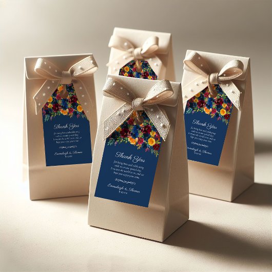 Helle Aquarellfarbe Dunkelblauer Gefallen Geschenkanhänger