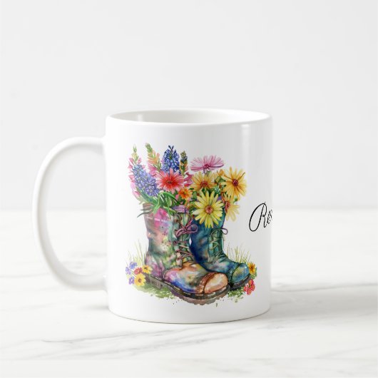 Helle Blume in Stiefeln Kaffeetasse (Links)