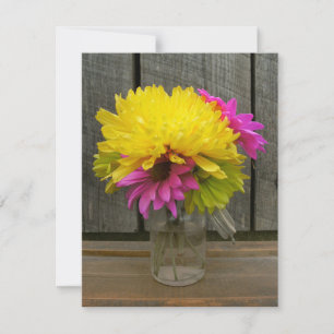 Helle Blume und Einladung zur Hochzeit von Barnwoo