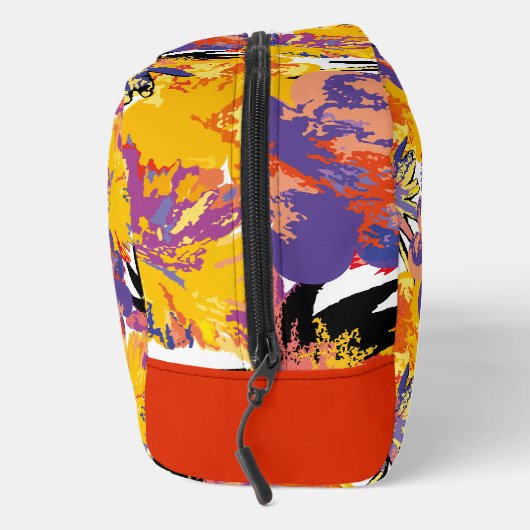 Helle Blume. Waschbeutel (Rechts)