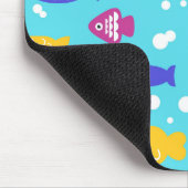 Helle bunte Cartoon-Fisch-Muster Blau Mousepad (Ecke)