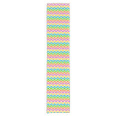 Helle Chevron-Muster Kurzer Tischläufer (Vorderseite)