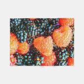 "Helle Erdbeere" Niedliches Foto. Jetzt kaufen Fleecedecke (Vorderseite (Horizontal))