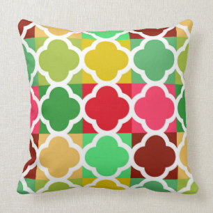 Helle Farben Quilt-Stil Quatrefolienmuster Kissen