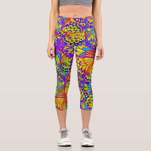 Helle Farben - Schmetterlingsmuster abstrakt Capri Leggings (Vorderseite)