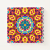 Helle Farbige Abstrakte Florale Mandala Notizblock (Rückseite)
