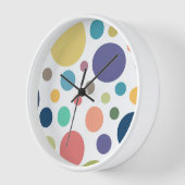 Helle, farbige Polka-Punkte Uhr (Winkel)