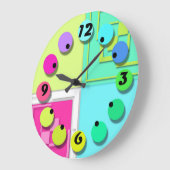 Helle, farbige Uhr (Winkel)