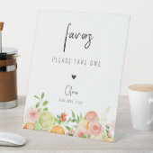 Helle florale Zitrusfrüchte Favoriten Zeichen pers Sockelschild (In Situ)