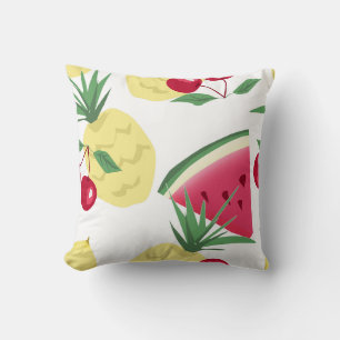 Helle Früchte und Beeren auf weiß. Kissen