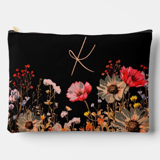 Helle Frühlingsblumen auf schwarzer Monogramm Zubehörtasche (Vorderseite)