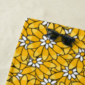 Helle gelbe Sommerblumenmuster Strandtuch (Beispiel)
