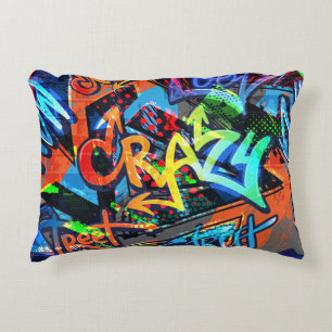 Helle Graffiti, urbanes Grafikdesign. Dekokissen