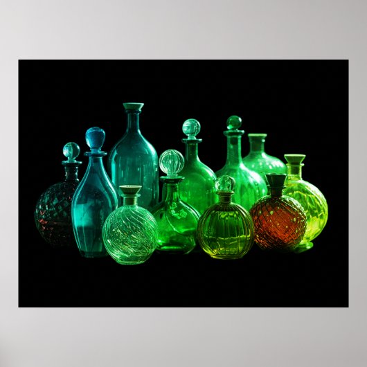 Helle grüne Glasflaschen schwarzer Hintergrund Wan Poster (Vorne)