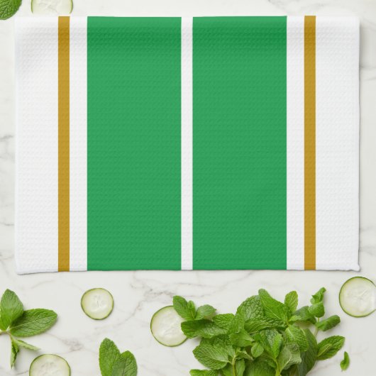 Helle, grüne Streifen mit breiter Rennbahn, weißer Geschirrtuch (Gefaltet)