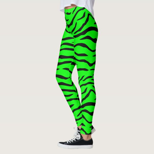 Helle grüne und schwarze Tiger-Neonstreifen Leggings (Links)