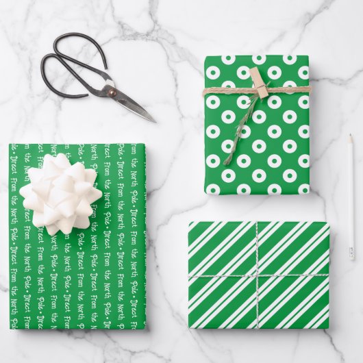 Helle grüne und weiße, koordinierte Weihnachten Geschenkpapier Set (Vorderseite)