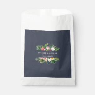 helle Hochzeit mit tropischen Blumen Geschenktütchen