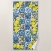 Helle mediterrane sizilianische Tiles Citrus Lemon Strandtuch (Vorderseite)