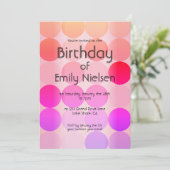Helle, moderne Geburtstagseinladung Einladung (Stehend Vorderseite)