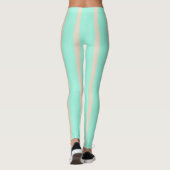 Helle pastellblaue und graue Streifen Leggings (Rückseite)