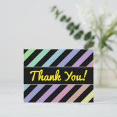 Helle Pastellfarben u. schwarzes Streifen-Muster Postkarte (Stehend Vorderseite)