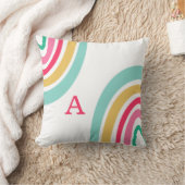 Helle Regenbogen mit Kindermonogramm farbig Kissen (Decke)