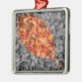 Helle Schatten Ornament Aus Metall (Links)