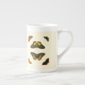Helle Schmetterlinge von Pieter Cramer Porzellantasse (Rechts)