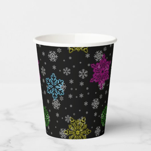 Helle Snowflake Party Cups - Set 1 Pappbecher (Links)