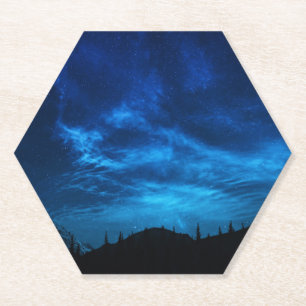 HELLE STERNE IN EINEM DUNKEN UND BLAUEN HIMMEL UNTERSETZER