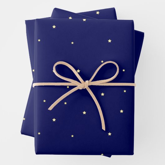 Helle Sterne in Midnight Blue Sky Fantasy Geschenkpapier Set (Beispiel)