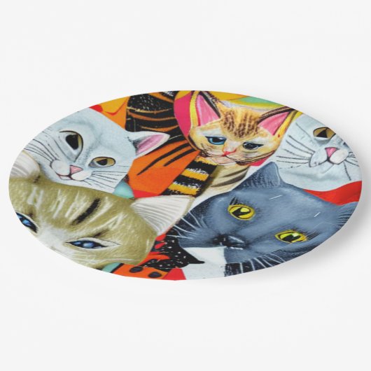 Helle und schöne Katzen Pappteller (Schrägansicht)