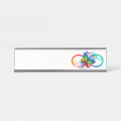 Helle Unendlichkeit mit Regenbogenschmetterling Schreibtischnamensplakette (Vorderseite )