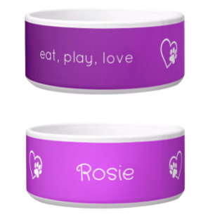 Helle violette EAT PLAY LOVE personalisierte Hunde Napf