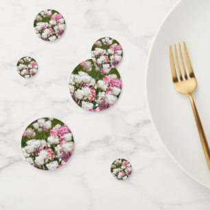 Helle weiße und rosa Tulpen an einem sonnigen Tag Konfetti