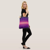 Heller, abstrakter Retro-Hintergrund im 80er-Stil Tasche (Am Model)