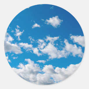 Heller blauer Himmel Runder Aufkleber