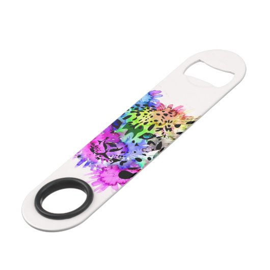 Heller bunter Aquarell-Schnee-Leopard Speedflaschenöffner (Rückseite Schrägansicht)