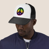 Heller Regenbogen Truckerkappe (Beispiel)