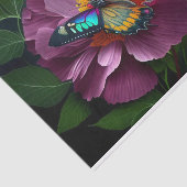 Helles Aquamarines Schmetterling unter dunkelrosa  Seidenpapier (Ausschnitt)