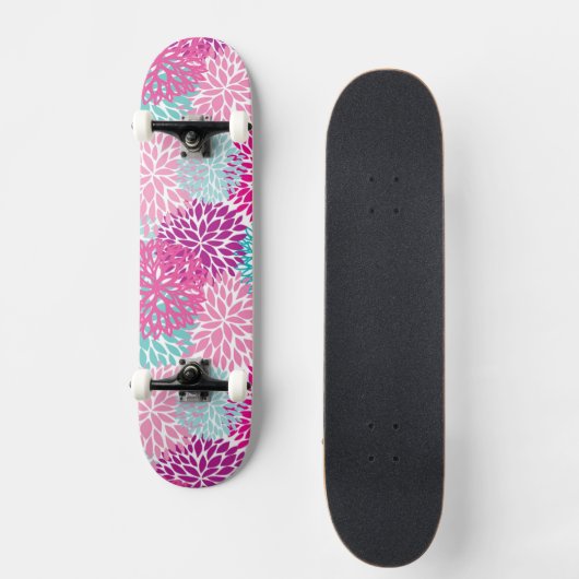 Helles Blumenmuster 2 Skateboard (Vorderseite)