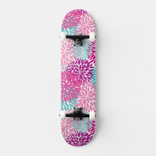 Helles Blumenmuster 2 Skateboard (Vorderseite)